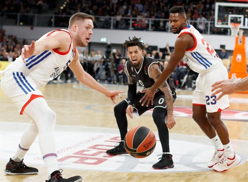 El Brose Baskets, superior al Anadolu Efes (88-79)