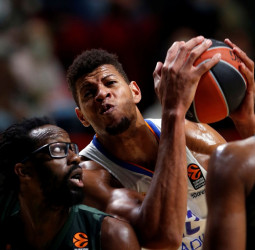 El Real Madrid pierde en Kazan (65-58)