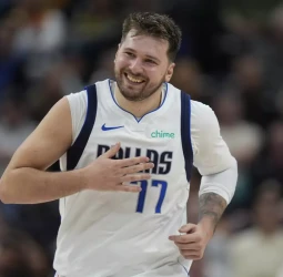 Doncic e Irving comandan la victoria de los Mavs ante los Jazz