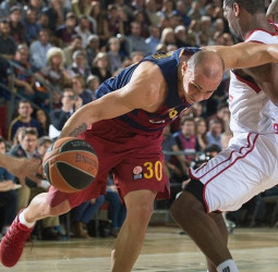 Un paso hacia los playoffs del Barcelona Lassa (75-57)