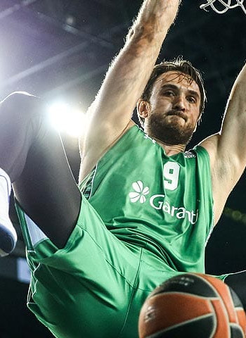 Semih Erden ficha por un tercera división turco
