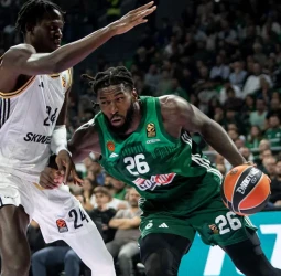 El Panathinaikos es un martillo en su casa, 92-68