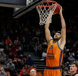 El Valencia gana sin demasiados problemas al Hamburgo (98-80)