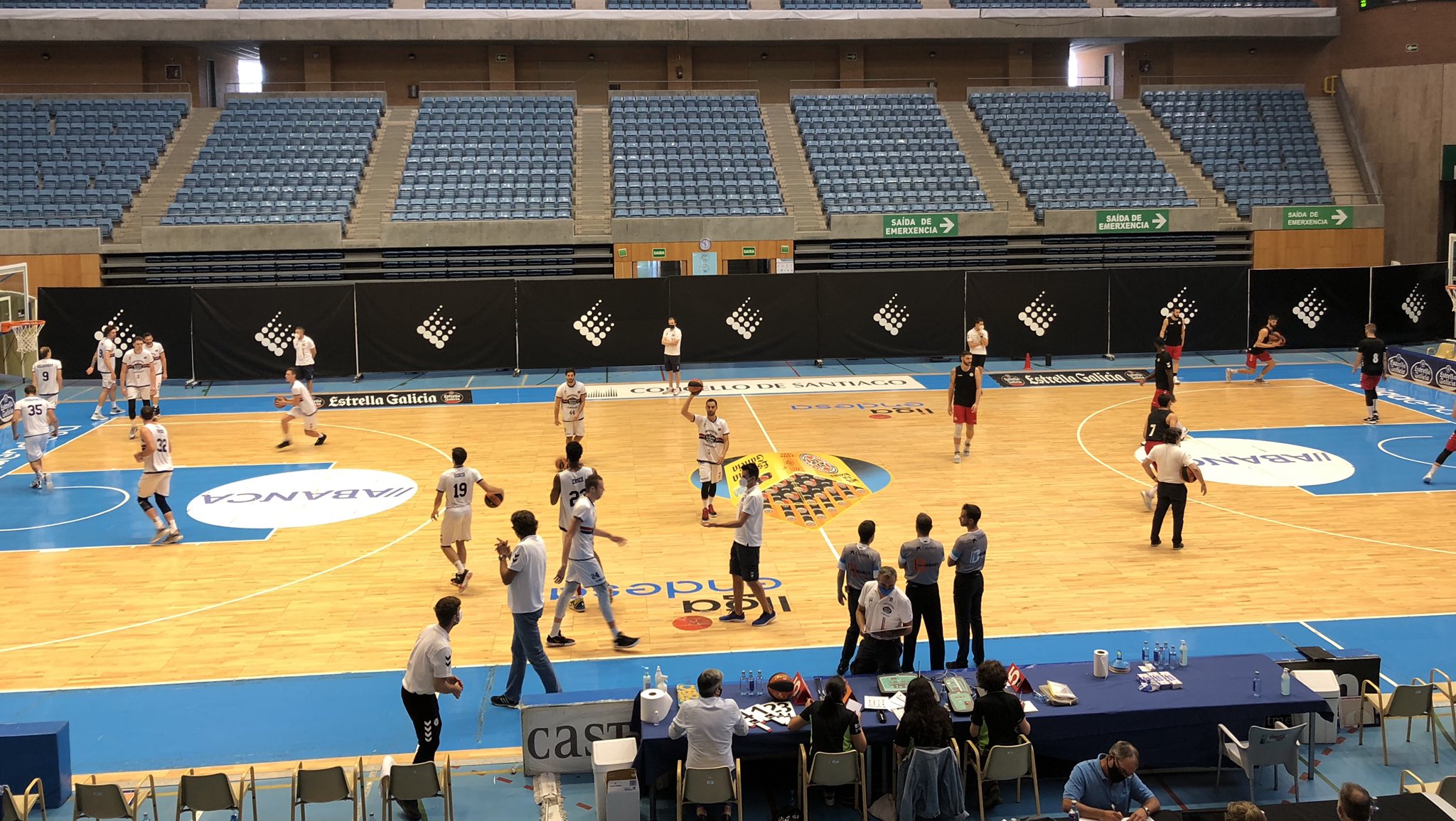 El Monbus Obradoiro arranca la pretemporada con victoria (92-86)