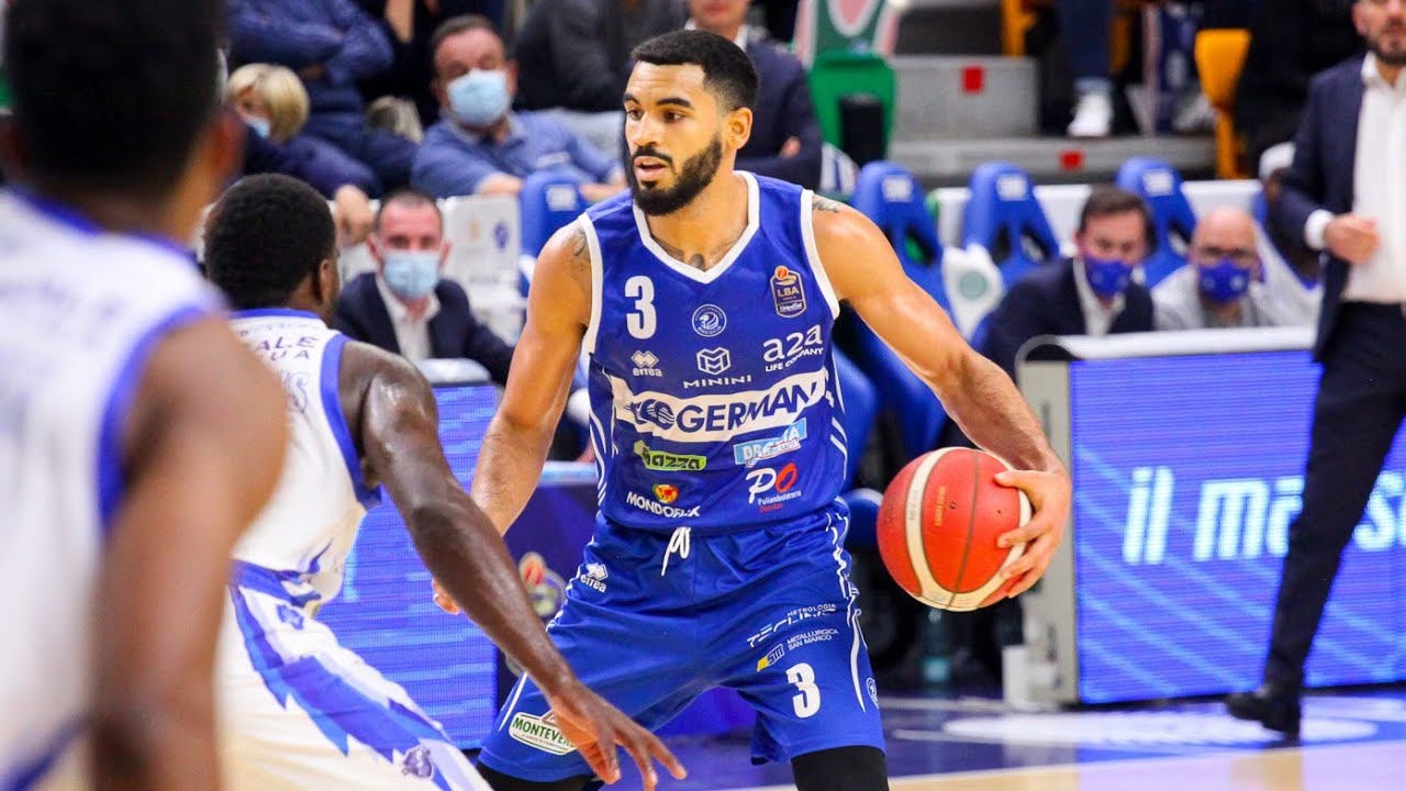 Fenerbahce y Armani Milán pugnan por Naz Mitrou-Long