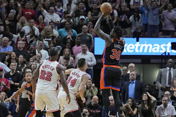 Un vistazo a la noche NBA