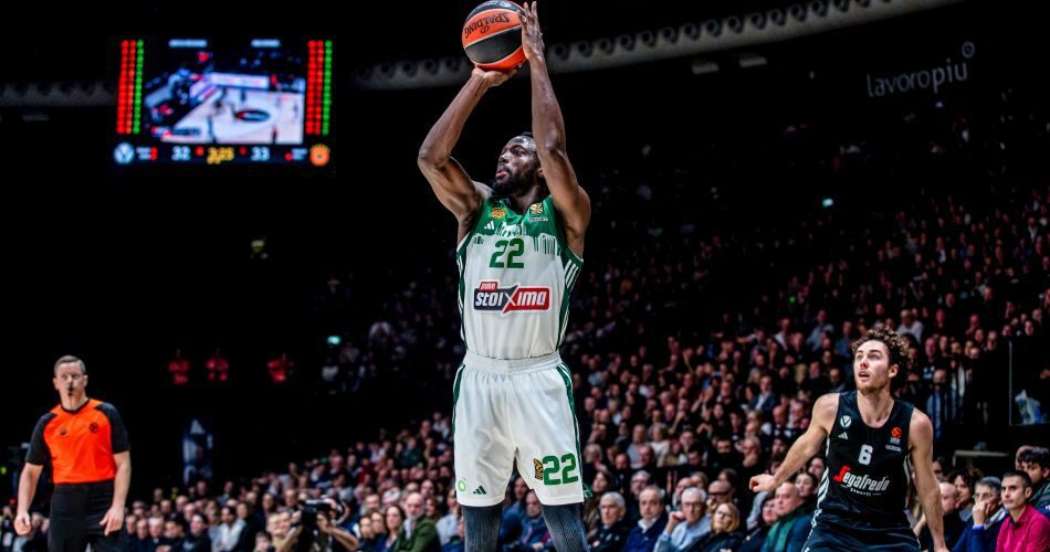 Panathinaikos se impone en Bolonia, 77-82