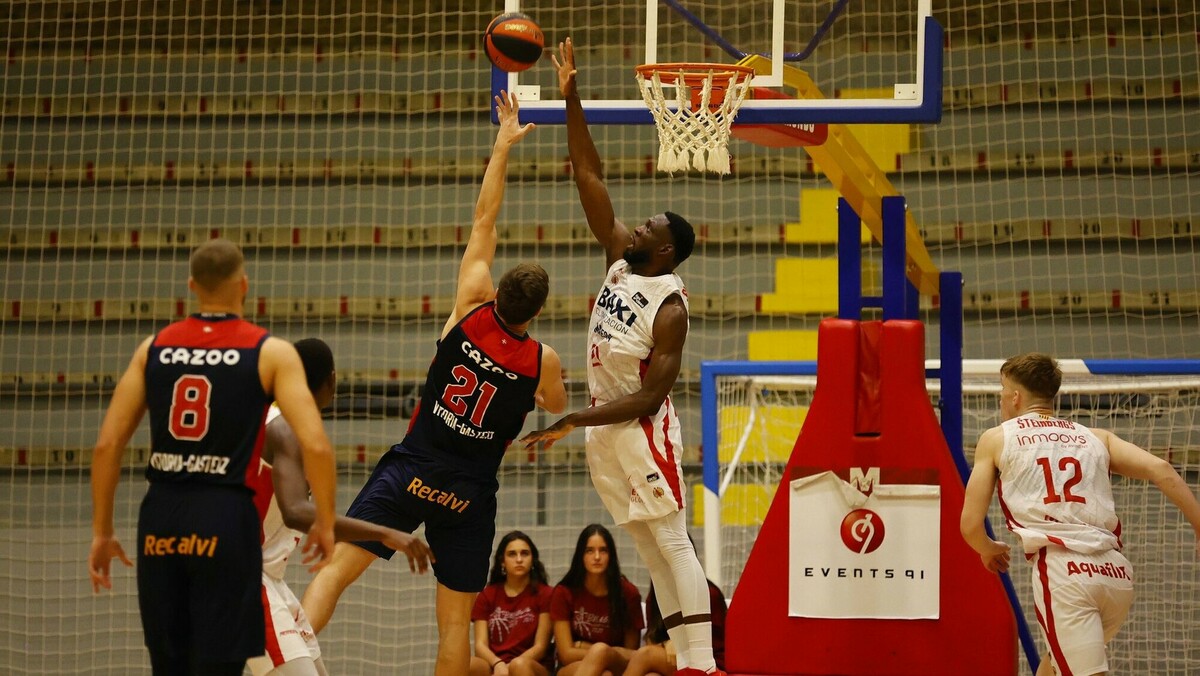 Cazoo Baskonia vence a Baxi Manresa en Balaguer (99-81)