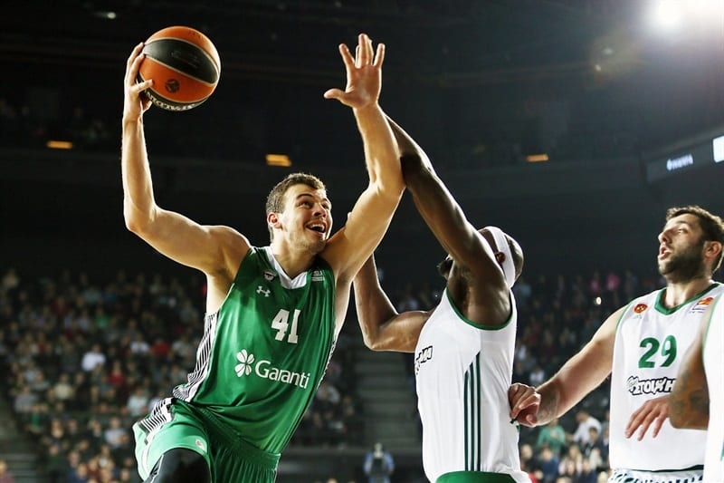 Los Boston Celtics no tienen tanta prisa por Ante Zizic