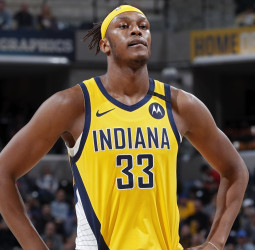 Myles Turner, opción interior para los Wizards