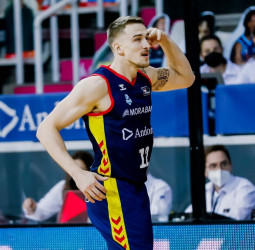 Tomasz Gielo, dos meses más en el MoraBanc Andorra