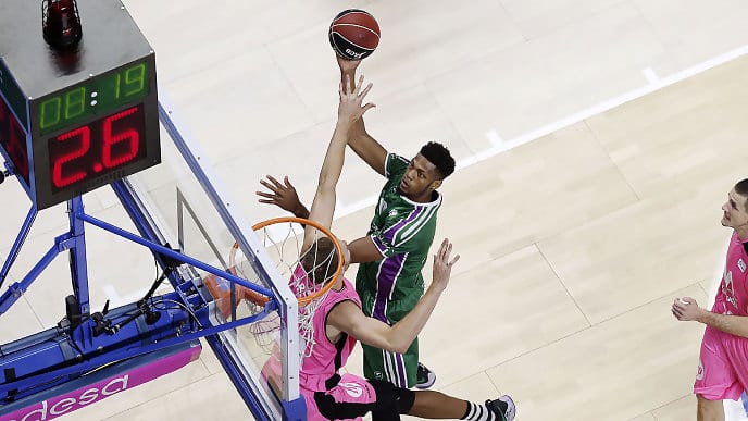 Un muy mal arranque lastra al Estudiantes ante el Unicaja (89-70)