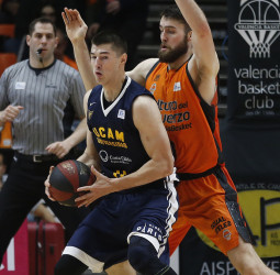 Luka Mitrovic, nuevo refuerzo para la pintura del BAXI Manresa