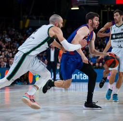 El Barça derrota a la Penya a base de triples (95-79)