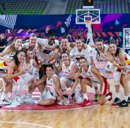 España alcanza el sueño de la final y asegura la undécima medalla europea