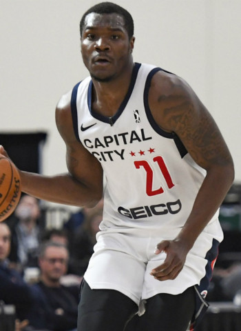 Jalen Jones apunta al Varese
