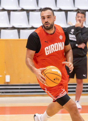 Albert Ventura, ficha por el Bàsquet Girona con un contrato temporal