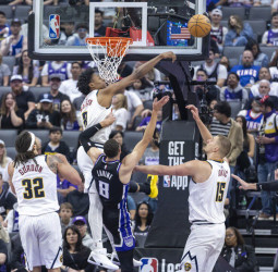 Primera victoria de los Nuggets sin Malone en el banquillo, 124-116