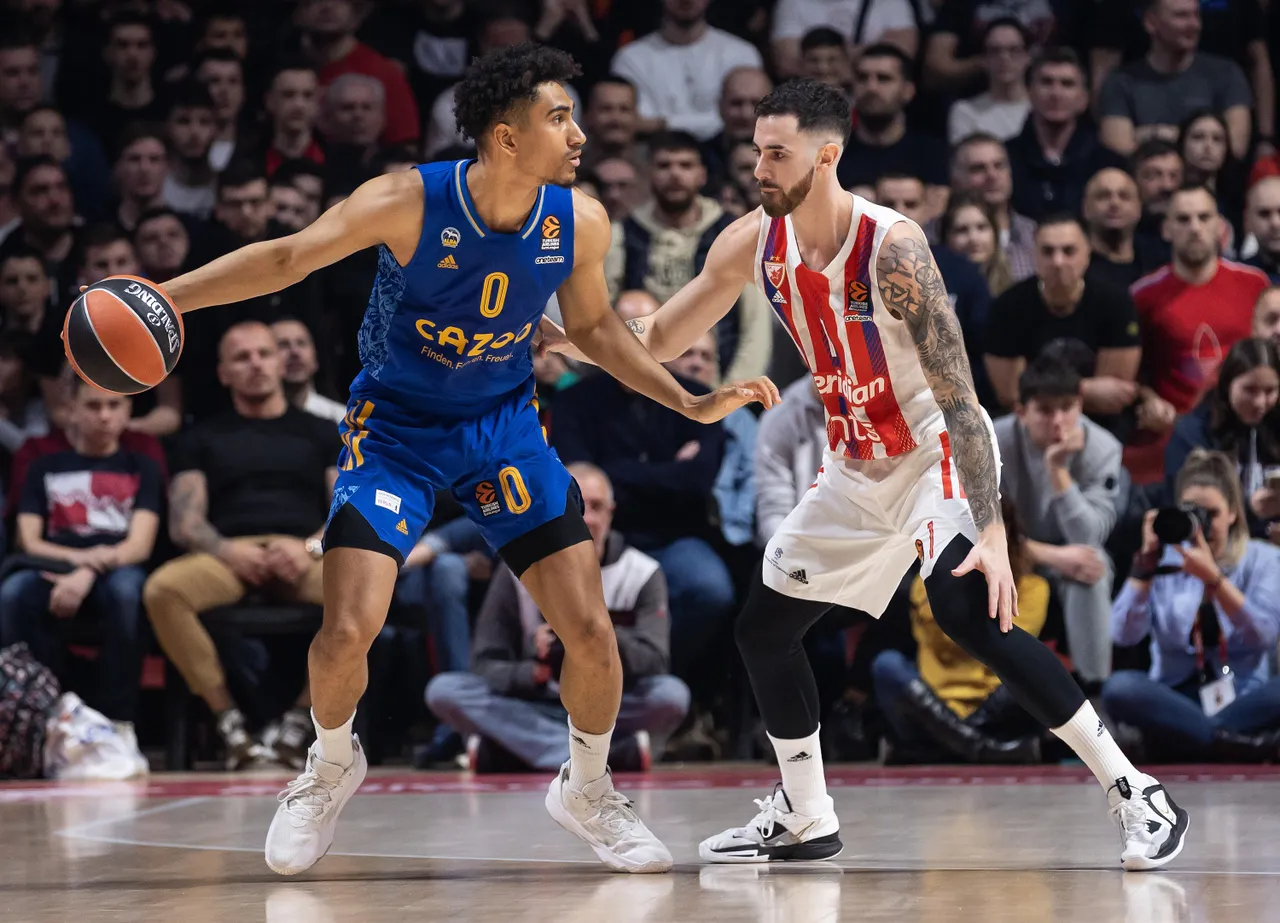 El ALBA remonta y vence de forma clara al Estrella Roja, 72-87