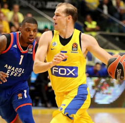Michael Roll seguirá en el Maccabi la temporada que viene