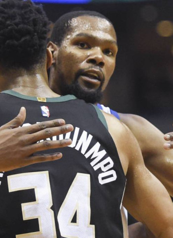 Si Kevin Durant se va de los Warriors intentarán el fichaje de Giannis Antetokounmpo