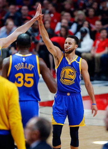 Previa playoffs NBA; A los Utah Jazz le toca bailar con los Warriors