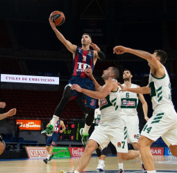 Los New York Knicks cortan a Luca Vildoza