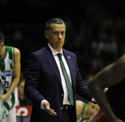 Martínez: “Intentaremos ganar y ya veremos si empuja más la Macarena o la Virgen del Pilar”