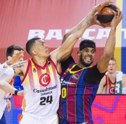 El juego coral del Barça supera por 107 a 88 a un gran Casademont Zaragoza