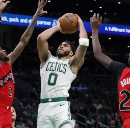 Los Celtics trituran la resistencia canadiense