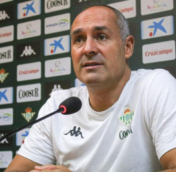 Curro Segura: "Es muy importante para nosotros hacernos fuertes en San Pablo"