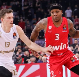El Olympiacos logra superar la reacción del Bayern Múnich, 77-69
