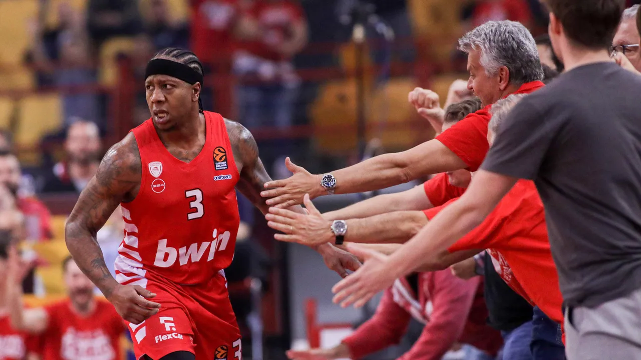Olympiacos se apunta el primero de la serie (79-68) [1-0]
