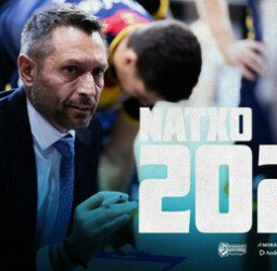 Natxo Lezkano renueva hasta el 2025