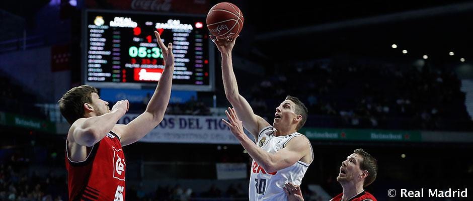 Victoria clara del Real Madrid en su vuelta al Palacio (96-84)
