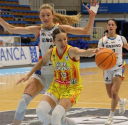 Bibby e Ygueravide retienen el liderato gerundense salvando la presión taronja