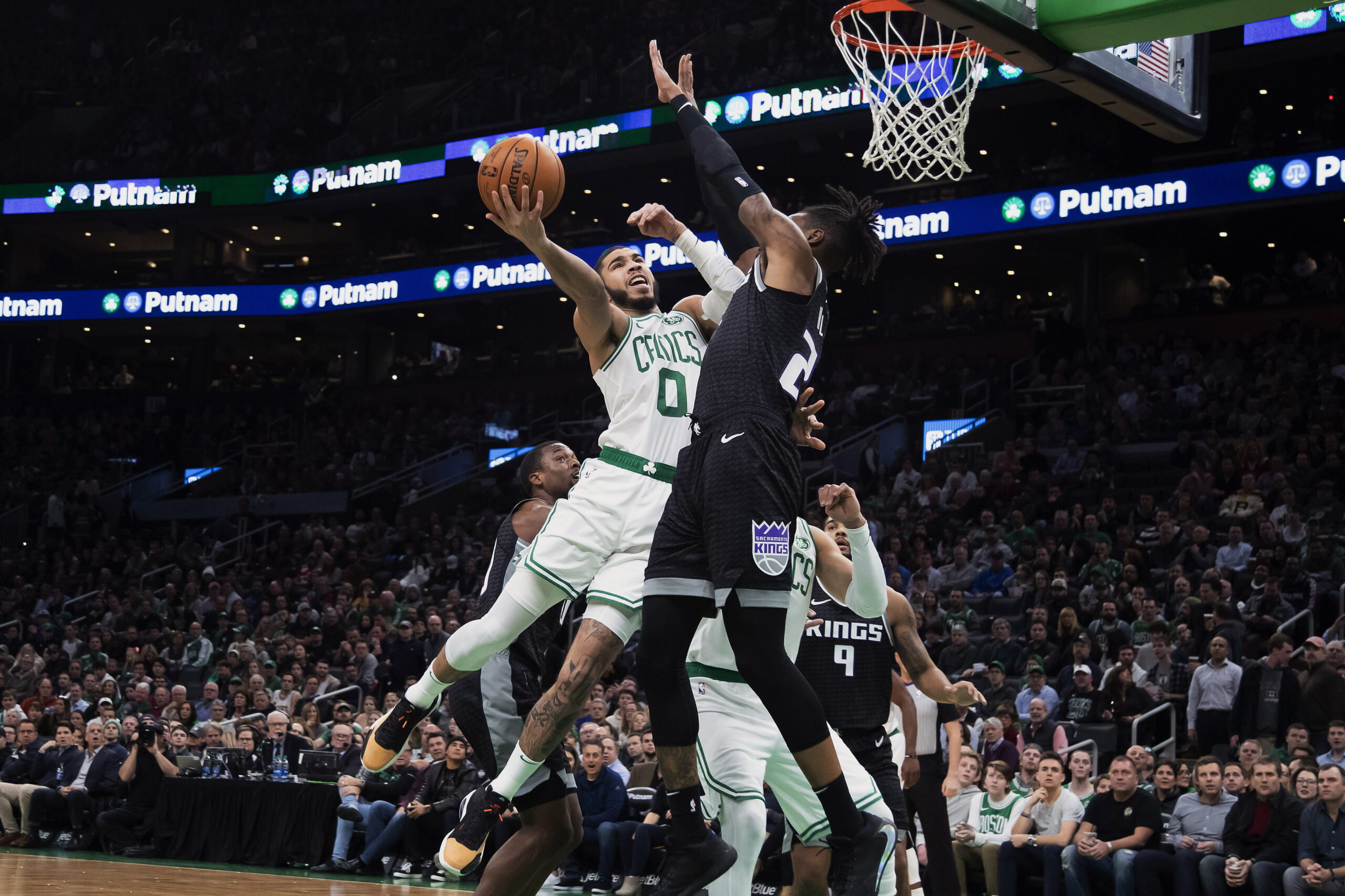 Boston acaba con su racha negativa de la mano de Jaylen Brown