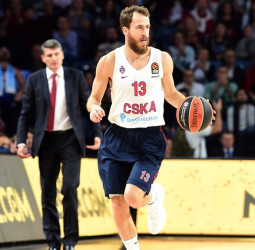 El CSKA Moscú muestra su poderio ante el Anadolu Efes (80-98)
