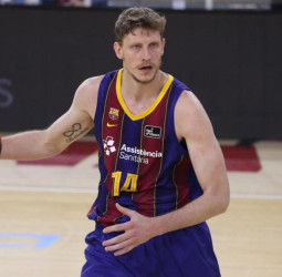 Artem Pustovyi, opción real para el Barça tras salir del Joventut