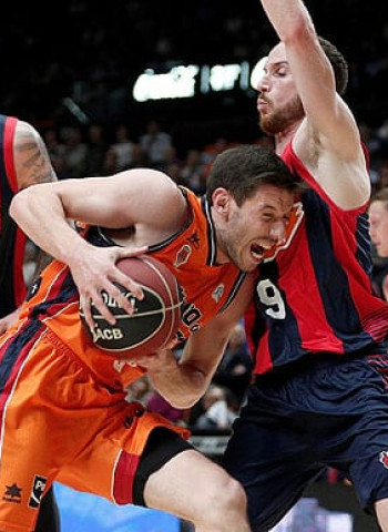 Los chicos de Txus rompen la buena racha de Baskonia (81-77)