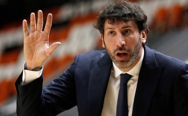 Mumbrú: «Si confías en ello se le puede ganar al Madrid, si no crees casi es mejor ni ir»