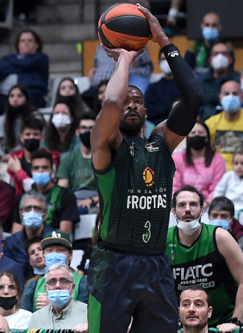 Un Joventut superior doblega a un Fuenlabrada combativo (92-75)