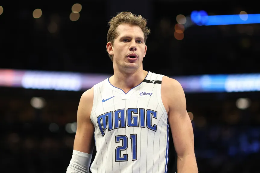 Orlando libera a Moe Wagner y Caleb Houstan