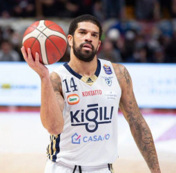 El Hapoel Tel Aviv anuncia el fichaje de James Feldeine