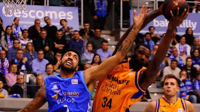 El Herbalife Gran Canaria y Cory Jefferson rescinden el contrato que les unía