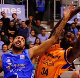 El Herbalife Gran Canaria y Cory Jefferson rescinden el contrato que les unía
