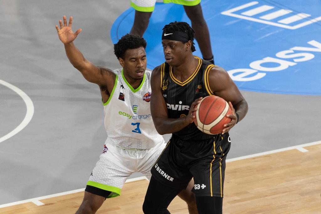 La LEB Oro se queda sin invictos tras el golpe de autoridad del Covirán Granada en Palencia