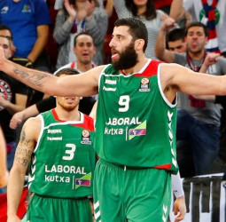 El Baskonia le hará una lucrativa oferta de renovación a Bourousis