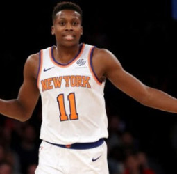 Los Knicks ejercerán su opción sobre el contrato de Frank Ntilikina