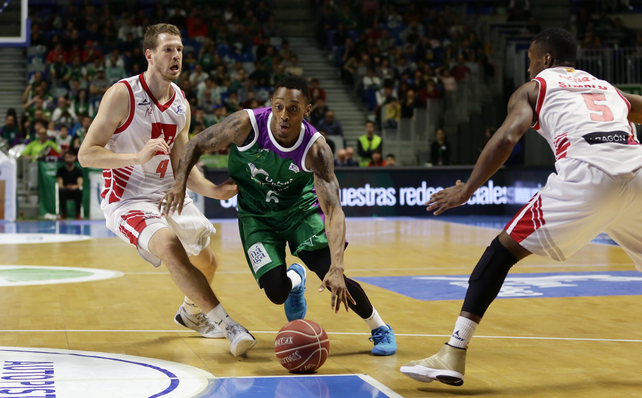 El ex Unicaja Kenneth Hayes ficha por el Buyukcekmece turco